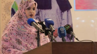 صورة وزيرة: الحكومة ستظل بالمرصاد لمن يمارس العنف ضد النساء
