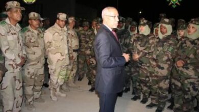 صورة موريتانيا تؤكد التزامها بحفظ السلام في وسط إفريقيا: وزير الدفاع يشرف على مغادرة الفوج الثالث