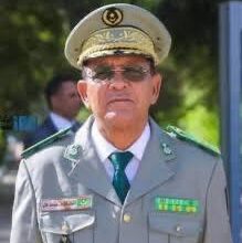 صورة ترقية ثلاثة جنرالات في الجيش الوطني إلى رتبة فريق