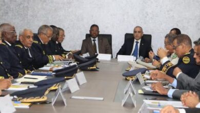 صورة وزير الداخلية يجتمع بالولاة