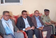 صورة سكان إينال يطالبون بتحسين الخدمات وتوفيرالأعلاف والوالي يعد بمشاريع