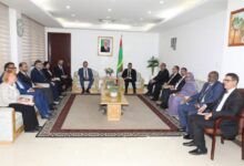 صورة الوزير الأول يستقبل وزير التربية والتعليم التركي