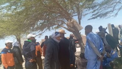 صورة صيادون بالخيط يحتجون على إغلاق أماكنهم على طول الشواطئ