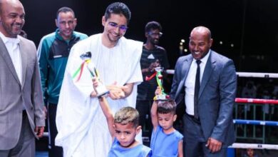صورة وزير تمكين الشباب يشرف على فعاليات نهائي كأس رئيس الجمهورية للفنون القتالية المختلطة