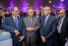 صورة الرئيس الغزواني يزور جناح “سنيم” في منتدى أبيدجان