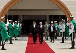 صورة الرئيس غزواني يتوجه إلى اسبانيا للمشاركة في المؤتمر الدولي لتمويل التنمية