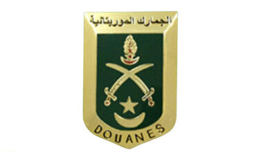 صورة جمارك نواذيبو تصادر أموالاً مهربة بسيارة “هايليكس”