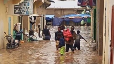 صورة الأمطار الغزيرة توقف حركة السير على طريق كيفه – بومديد