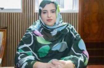 صورة وزيرة العمل الاجتماعي تعود إلى العاصمة نواكشوط