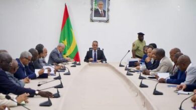 صورة وزير الصيد يعقد اجتماعا بالمسؤولين المركزيين للقطاع