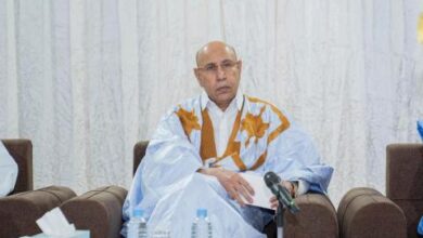 صورة رئيس الجمهورية يؤكد إلتزام السلطات المالية بحل مشكلة التجار