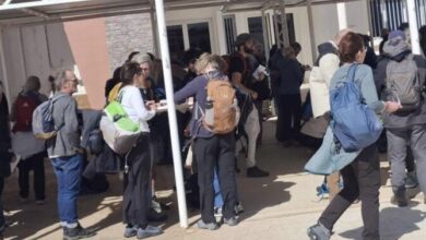 صورة وصول أكثر من مائة سائح إلى مدينة أطار ضمن الرحلة السادسة