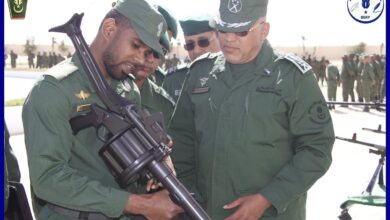 صورة قائد أركان الدرك يعاين مدى جاهزية الدرك المتنقل بنواكشوط