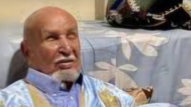 صورة رحيل عبد العزيز ولد اعليه  والد الرئيس السابق