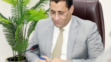 صورة الوزير الأول: تقدم ملموس في الزراعة وتحقيق الاكتفاء الذاتي في الأرز