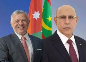 صورة رئيس الجمهورية يتصل بالعاهل الأردني