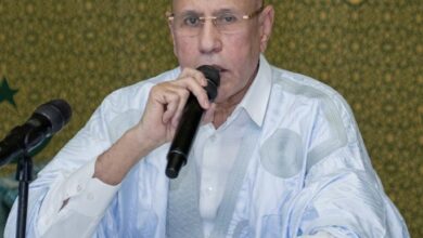 صورة رئيس الجمهورية يهنئ الشعب بعيد الفطر