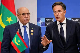 صورة غزواني يبدأ مباحثاته في بروكسل بلقاء مع الأمين العام لـ”الناتو”