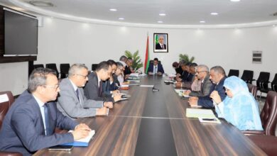 صورة الوزير الاول يترأس اجتماعا للجنة الوزارية حول مشروع القانون المتعلق بالشاطئ