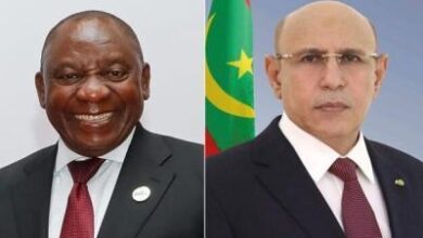 صورة تهنئة رئاسية من غزواني لنظيره الجنوب إفريقي بمناسبة العيد الوطني