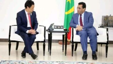 صورة الوزير الأول يستقبل المدير العام لمنظمة الفاو