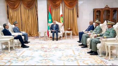 صورة الرئيس الغزواني يستقبل المفتش العام للقوات المسلحة الملكية المغربية