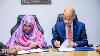 صورة وزيرة التربية: تقرر إنتاج الزي المدرسي محليا بدل صفقات التوريد من الخارج