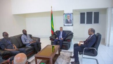 صورة مفوض حقوق الإنسان يستقبل المنسق الإقليمي لمشروع PROMIS