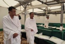 صورة وزير الشؤون الإسلامية يتفقد مخيم الحجاج الموريتانيين بمنى