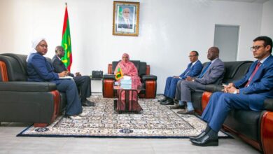 صورة وزيرة الوظيفة العمومية تبحث مع ممثل البنك الدولي تعزيز التعاون