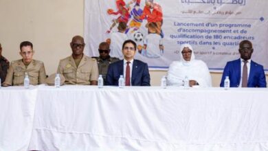 صورة وزير الشباب يطلق برنامج تكوين المؤطرين الرياضيين بالأحياء