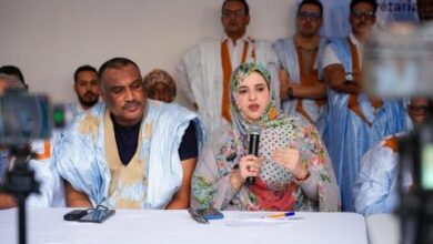 صورة القيادية في الحزب الحاكم الوزيرة بنت انتهاه تشيد بالسياسات الاجتماعية التي ينفذها الرئيس غزواني