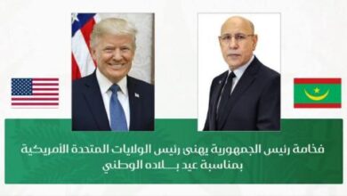 صورة رئيس الجمهورية يهنئ الرئيس الأمريكي بعيد الاستقلال