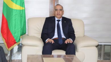 صورة وزير الداخلية يعود إلى نواكشوط قادما من المملكة المغربية