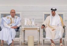 صورة رئيس الجمهورية يصل قصر لوسيل ويقدم واجب العزاء لأمير قطر