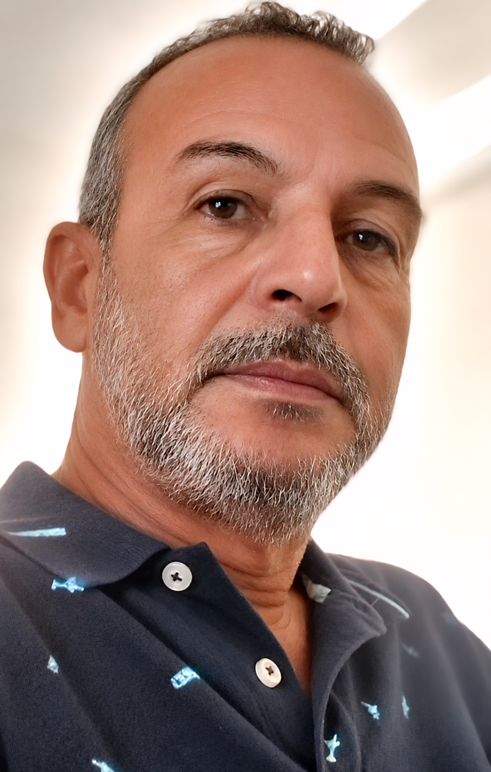 صورة الحوار الذي يخشى المختلفين… لا يصنع توافقًا وطنيًا