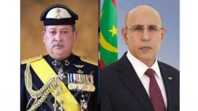 صورة رئيس الجمهورية يهنئ ملك ماليزيا بعيد بلاده الوطني