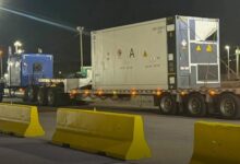 صورة احتراق محولات الكهرباء في نواكشوط.. هل نحن أمام قوة قاهرة أم مسؤولية تستوجب التعويض؟