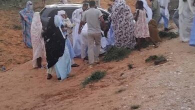 صورة نقل سائق إلى مستشفى روصو بعد إصابته في حادث سير على طريق روصو–نواكشوط