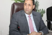 صورة الوزير الأول يدعو لحملة إعلامية للتسجيل المبكر للتلاميذ