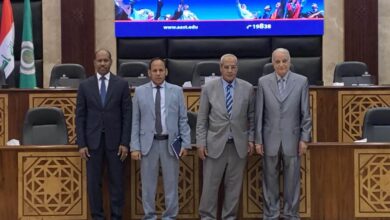 صورة الأمين العام لوزارة الصيد يزور الأكاديمية العربية بالإسكندرية