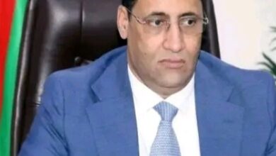 صورة الوزير الأول يقدم استقالة حكومته لغزواني